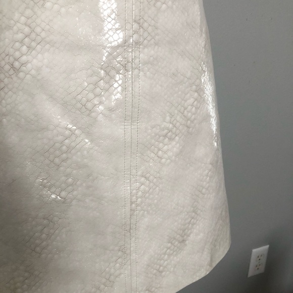 Snakeskin skirt - Picture 3 of 7